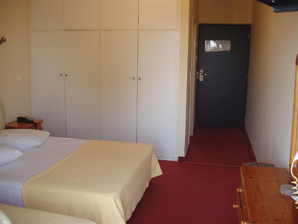 Hotel Drosia Messíni Habitación foto